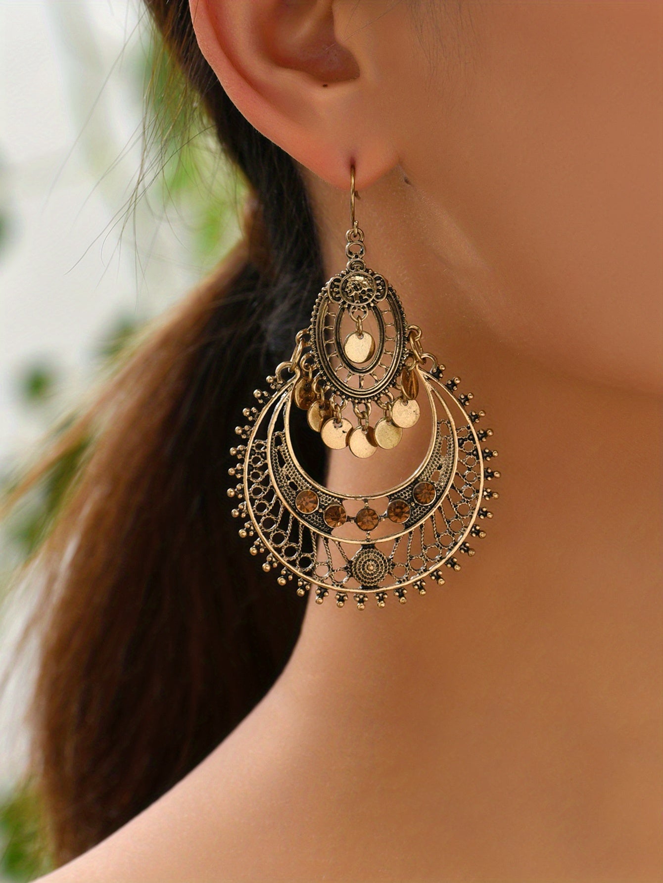 Exquisite Hollow Retro Bohemian Dangle Earrings