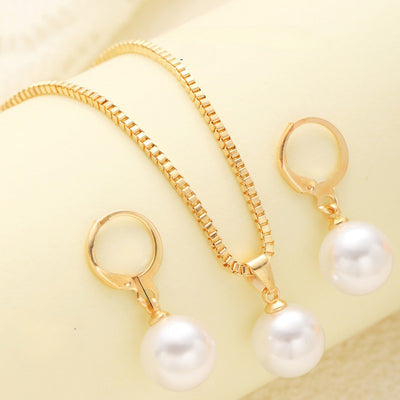 3pcs Fashion Gold-Tone Alloy Chain Necklace and Earrings Set