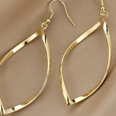 Hollow Twisted Dangle Earrings Elegant Simple Style