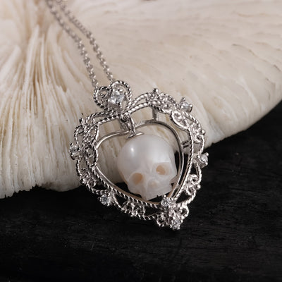 1pc Gothic Skull Carved Imitation Pearl Necklace Love Heart And Soul Necklaces