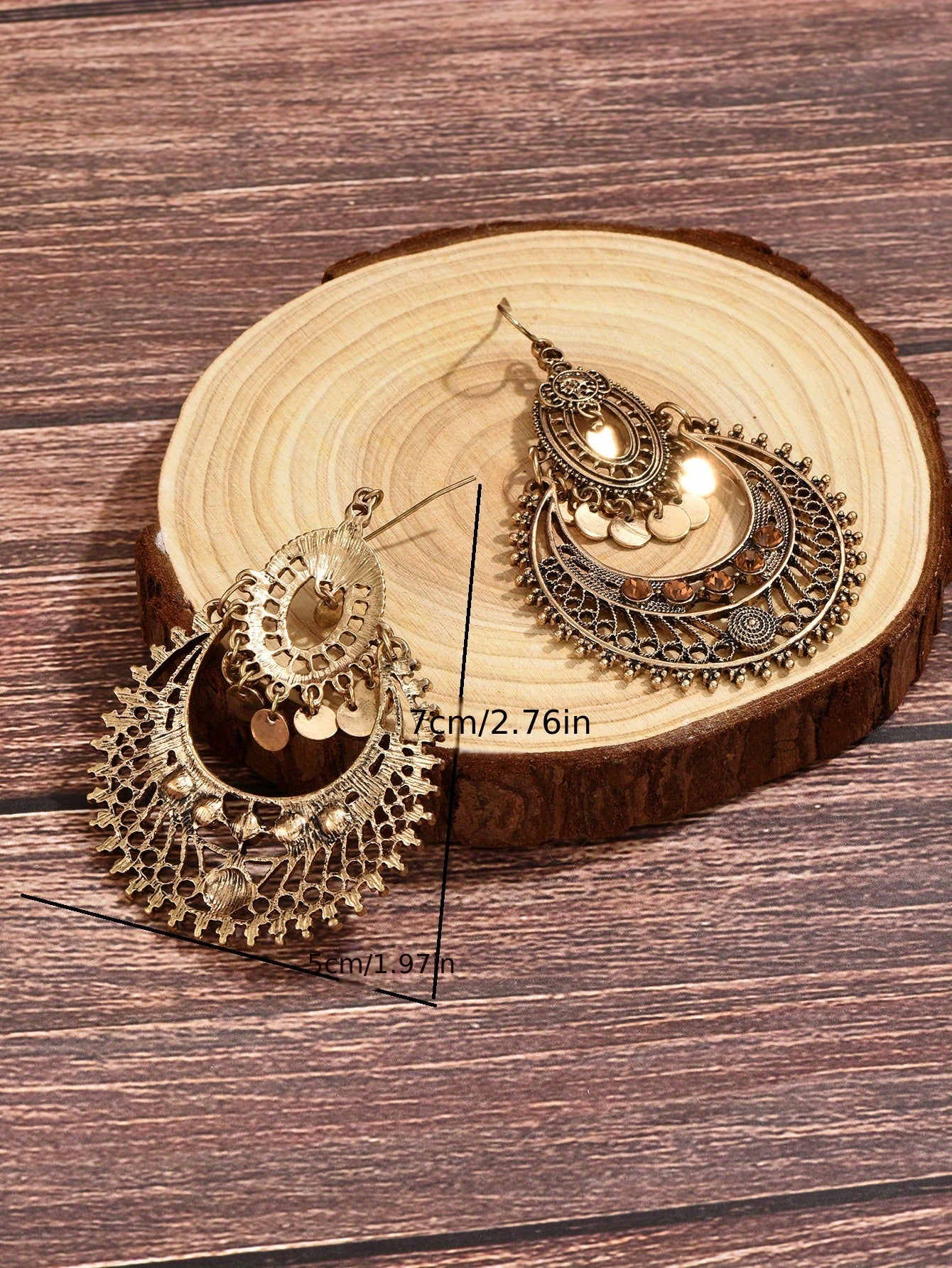 Exquisite Hollow Retro Bohemian Dangle Earrings