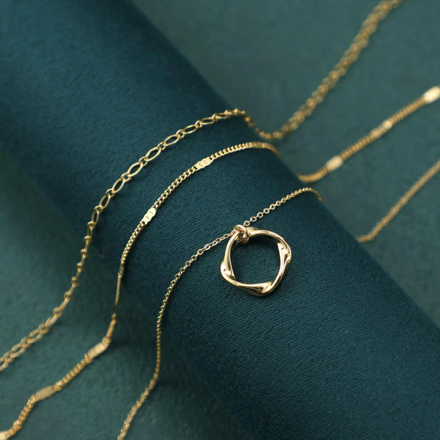 Fashion Gold Plated Three-layer Oval Paperclip