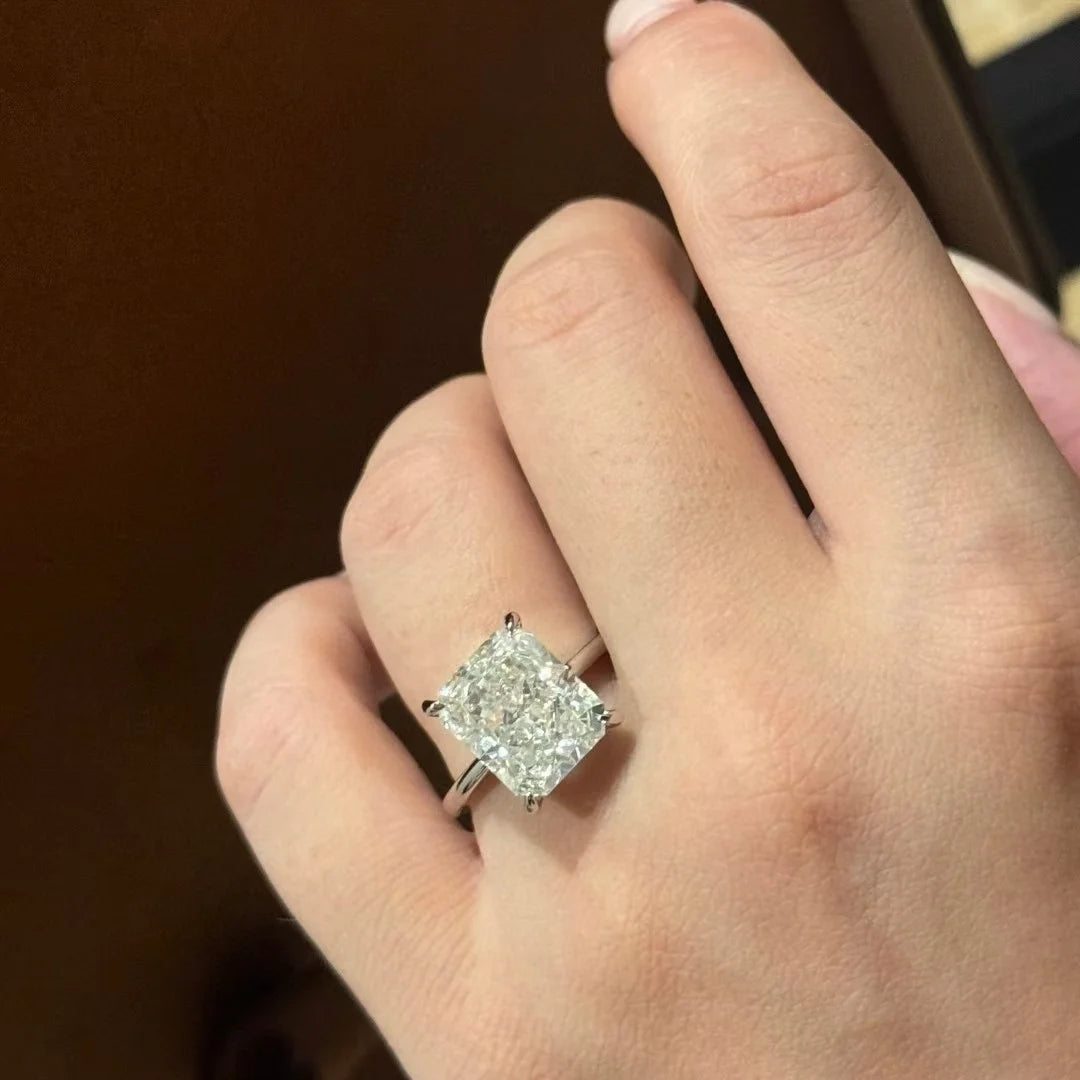 Fashion  Forward 18K Gold  Plated Pieces With Captivating Crystal