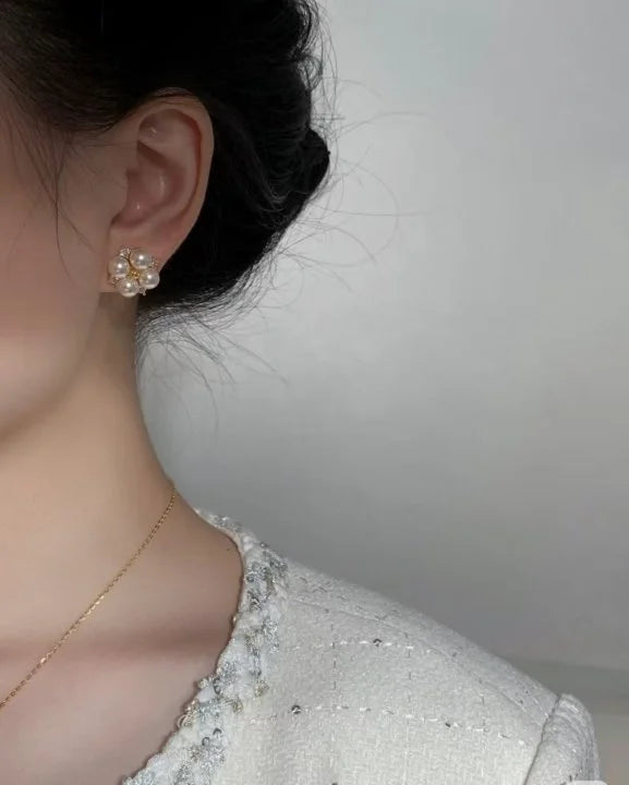 Fashion  Forward 18K Gold  Plated Pieces With Captivating Crystal