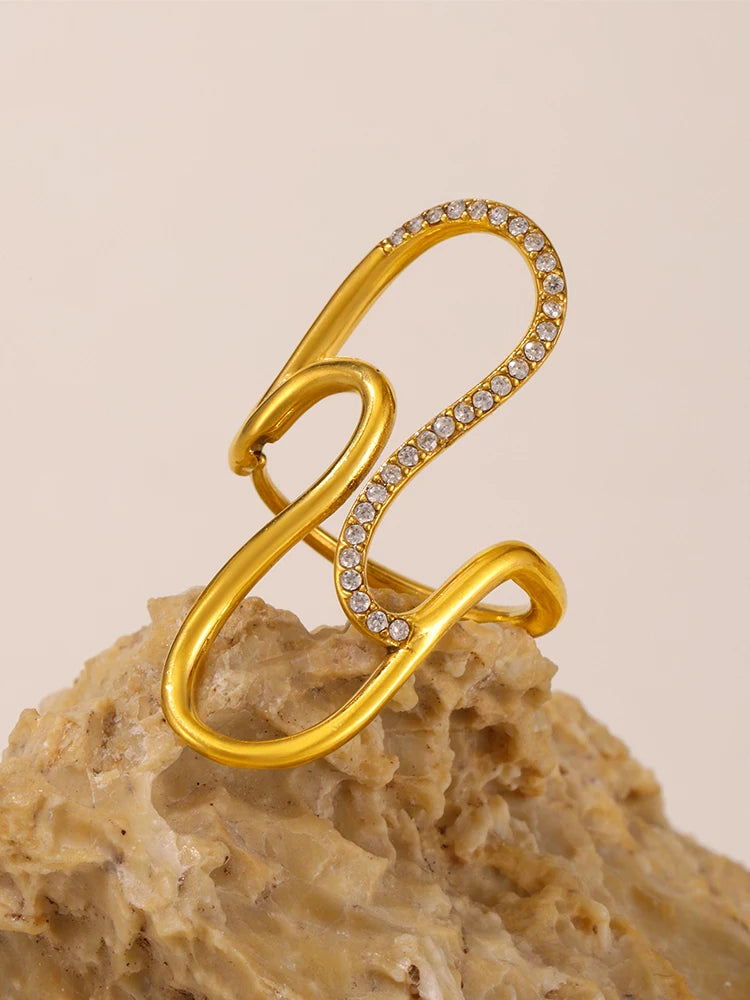 Fashion Women's Ring In Stainless Steel With Shiny Zircon 18k Gold