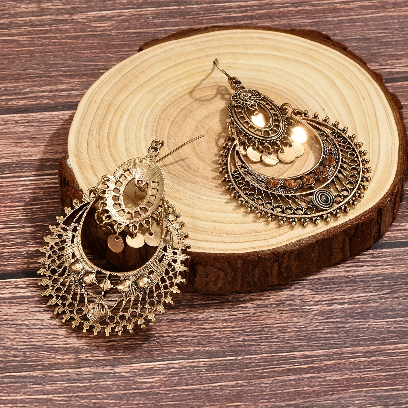 Exquisite Hollow Retro Bohemian Dangle Earrings