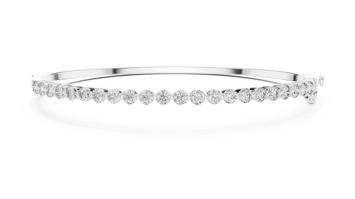 round lab-grown diamond bracelet in white gold by THE LAB Jewellers