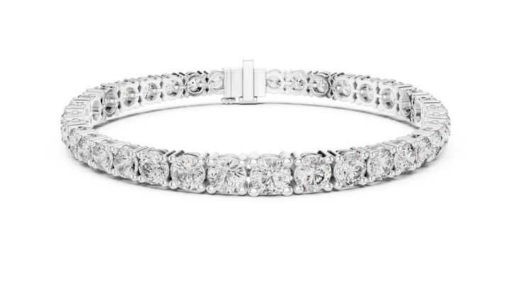 round lab-grown diamond bracelet in white gold by THE LAB Jewellers
